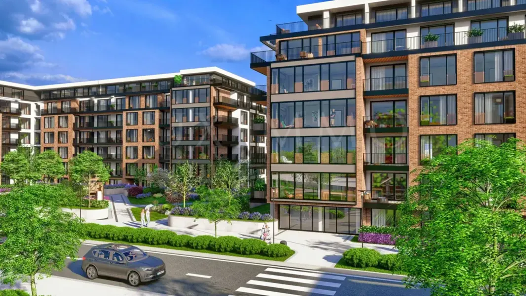 Spacious Four-Bedroom Apartment Near Maritsa River, Plovdiv - Image 2