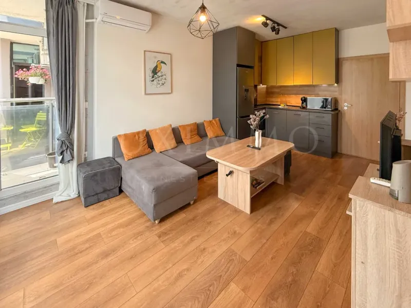 Stylish One-Bedroom Apartment in the Castle Complex, Sofia - Image 2