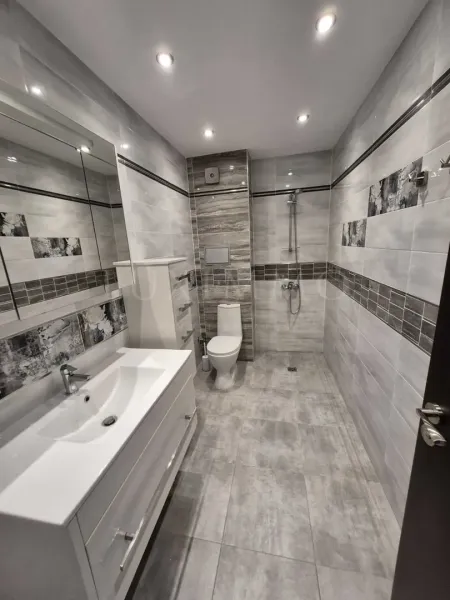 Spacious 2-Bedroom Apartment in Sofia's Dianabad District - Image 4