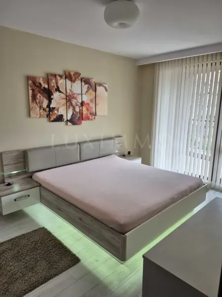 Spacious 2-Bedroom Apartment in Sofia's Dianabad District - Image 3