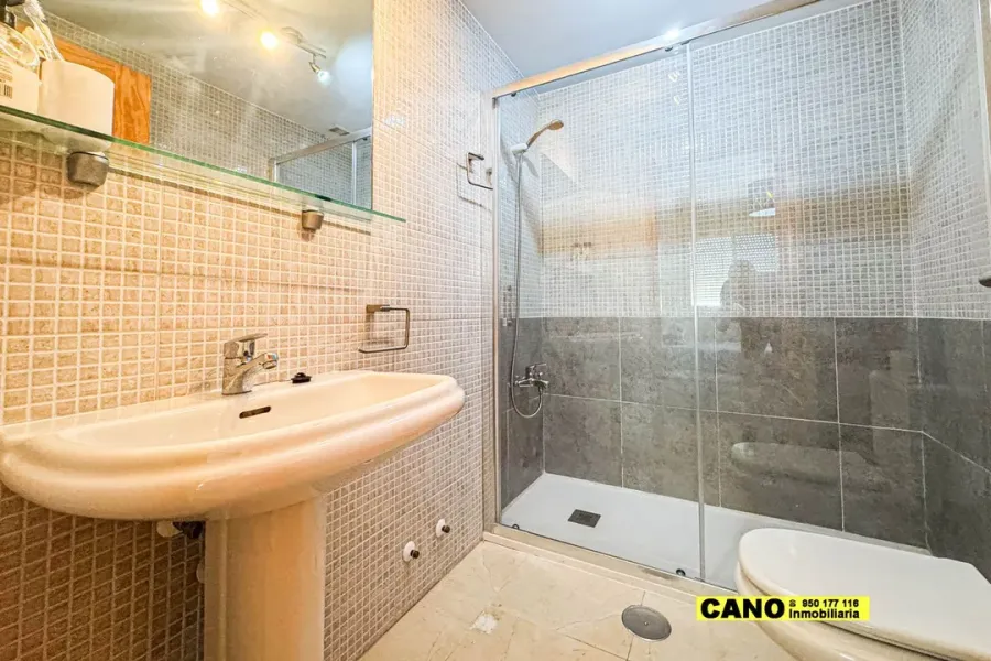 Bright 1-Bedroom Apartment with Garage in Almería, Spain (2008) - Image 1
