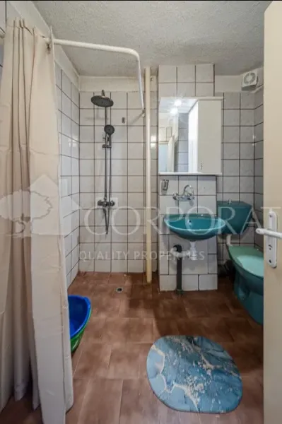 Spacious Fully Furnished Apartment in Lozeneц, Sofia (100sqm) - Image 3