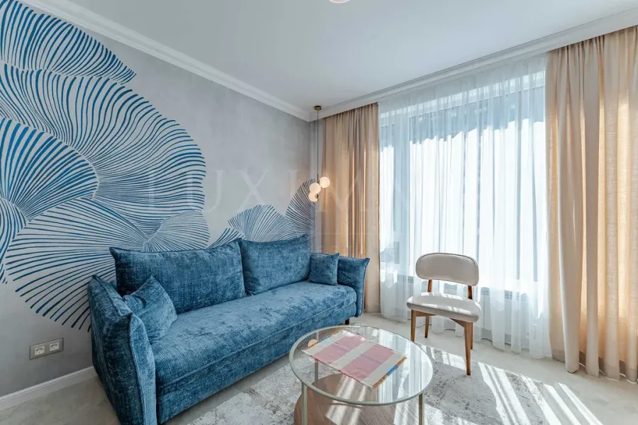 Stylish One-Bedroom in Avigeya Building - Image 1
