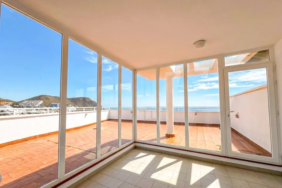 Spacious 3-Bedroom Apartment with Elevator in Beautiful Carboneras - Image 1
