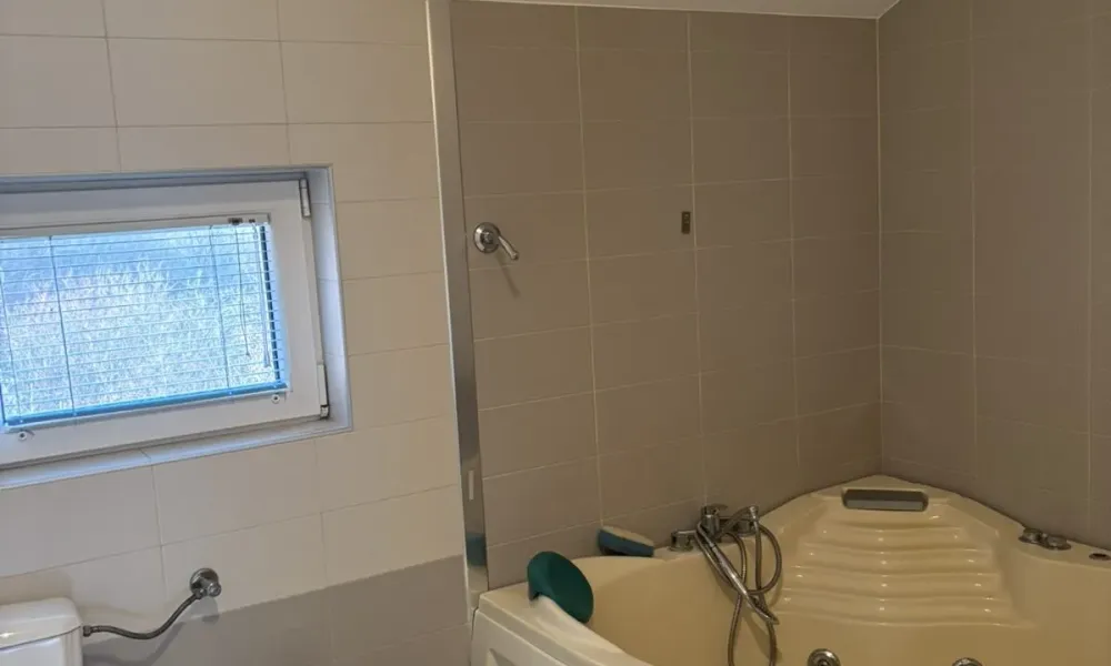Spacious 2-Bedroom Apartment with Terrace in Quiet Kaluđerica, Belgrade - Image 3