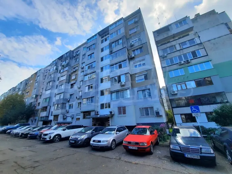 Stylish 1-Bedroom Apartment Near Park in Burgas, Bulgaria - €108,000 - Image 4