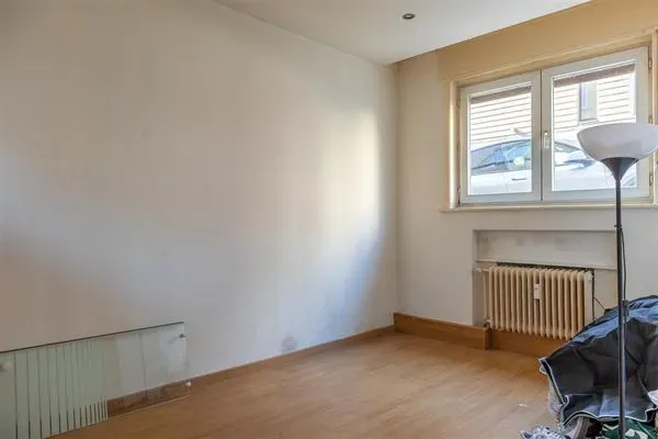 Charming 2-Bedroom Apartment in Ukkel’s Messidor District – For Sale - Image 2