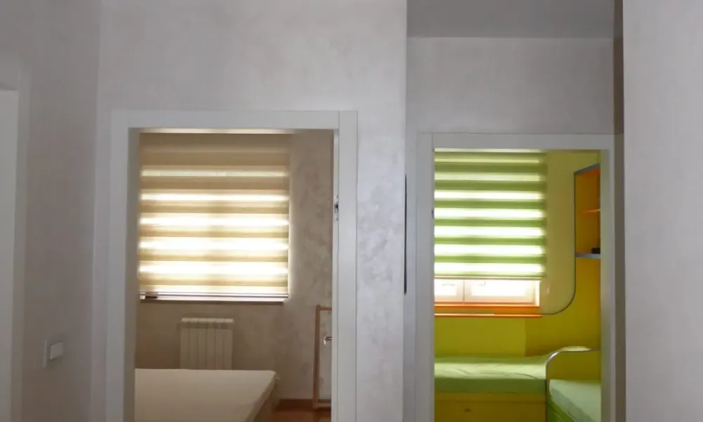 Spacious, Fully Furnished 3-Bedroom Apartment with Garage in Belgrade - Image 5