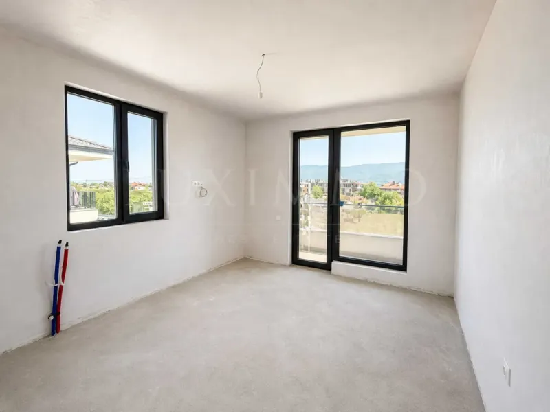 Spacious Two-Story House in Belomorski, Plovdiv - 3 Bed, 2 Bath - Image 2