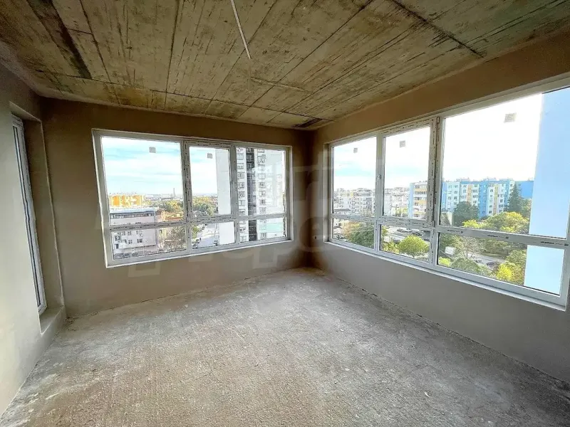 Spacious Two-Bedroom Apartment in New Stara Zagora Building - Image 5