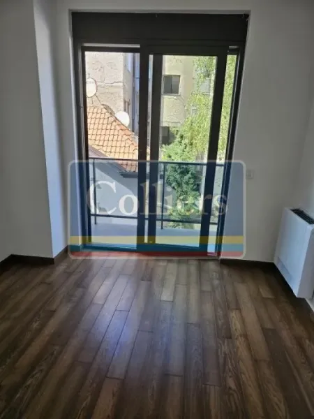 Spacious Four-Bedroom Apartment with Three Terraces and Garage in Vračar - Image 1