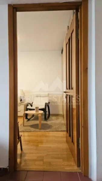 Spacious 3-Bedroom Apartment Near Tineretului Park, Bucharest - Image 5