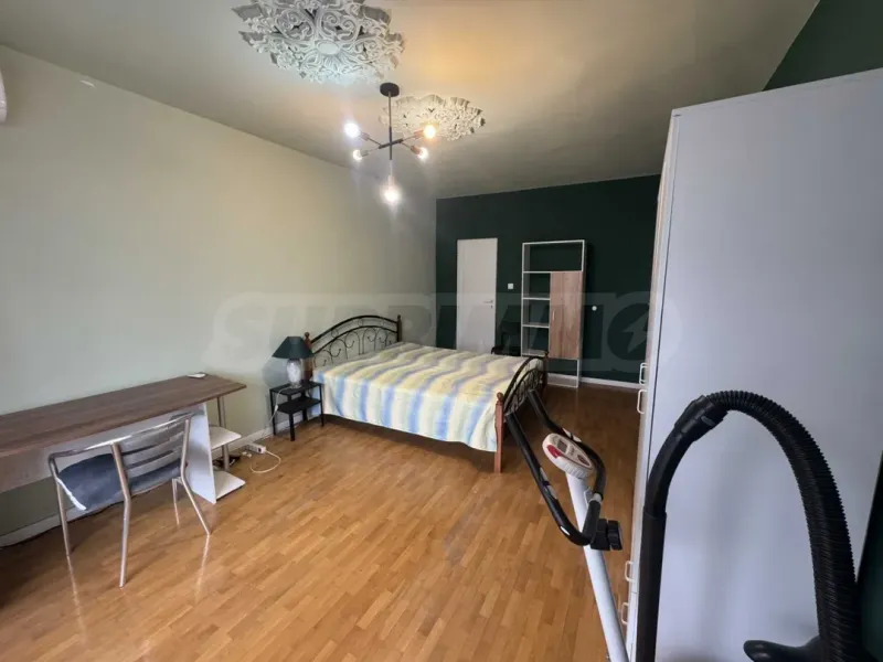Spacious Fully Furnished 3-Bedroom Apartment in Varna - Image 2