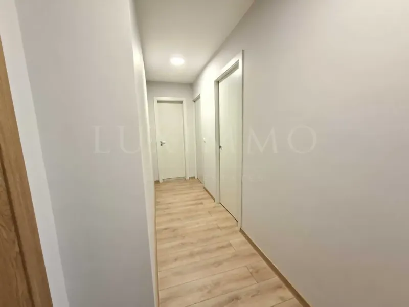 Bright Two-Bedroom Seafront Apartment in Varna’s Greek Quarter - Image 1