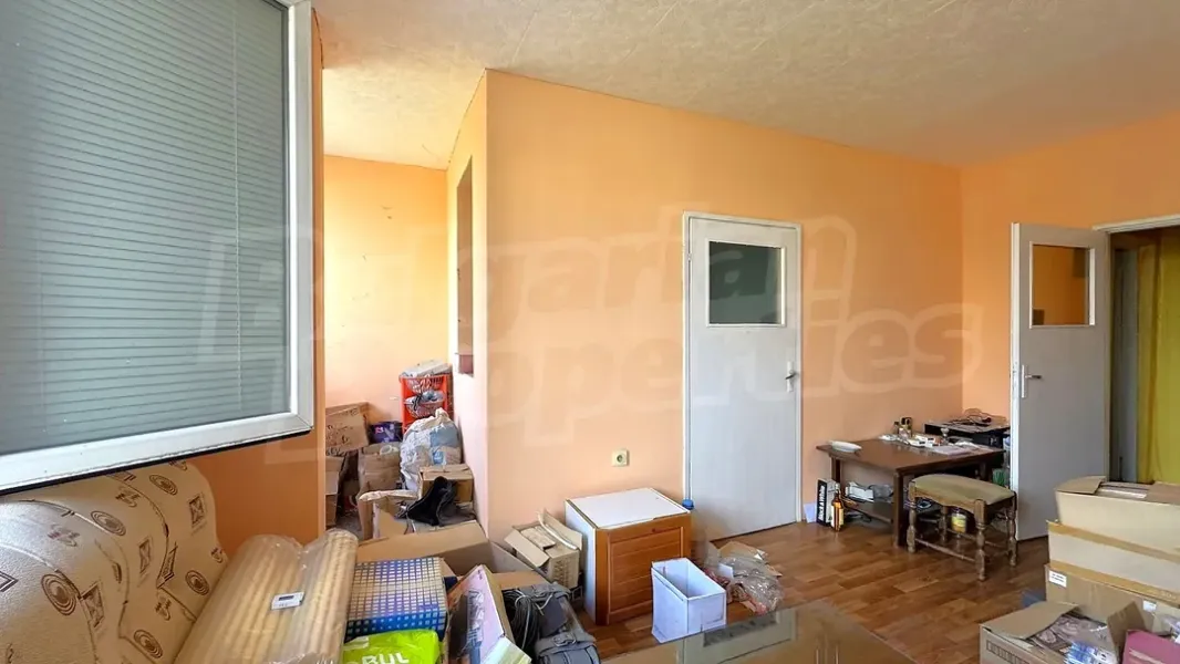 Stylish Studio Apartment in Stara Zagora, Near Key Amenities - Image 1