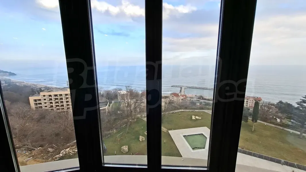 Sea View Luxury Apartment in Kabakum, Varna – 108m2 - Image 3