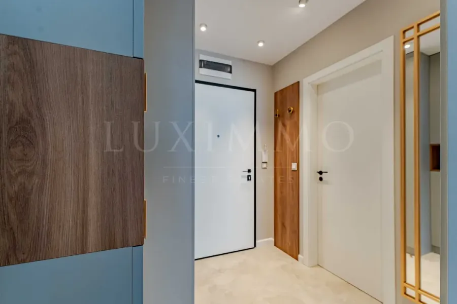 Stylish One-Bedroom in Avigeya Building - Image 2