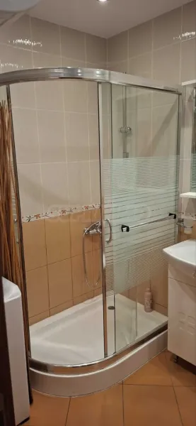 Spacious, Fully Furnished Apartment in Heart of Varna - Image 4