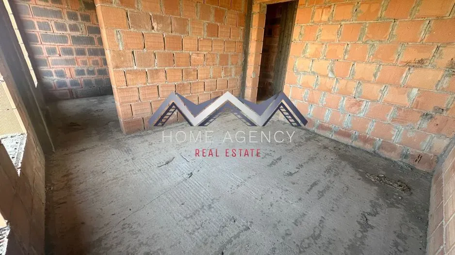 Spacious New House with Land in Balotești, Romania - 3 Bedrooms - Image 5