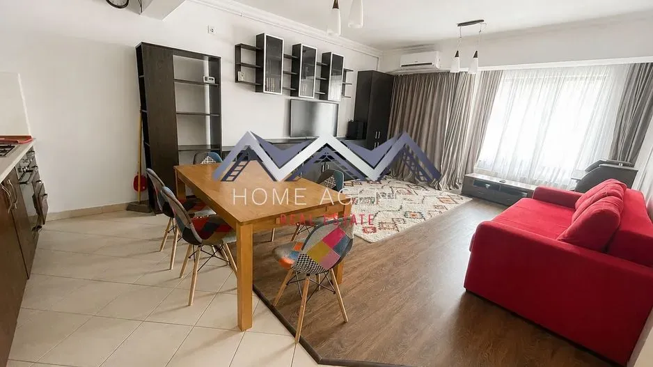 Fully furnished 3-room apartment in central Otopeni for sale. - Image 2