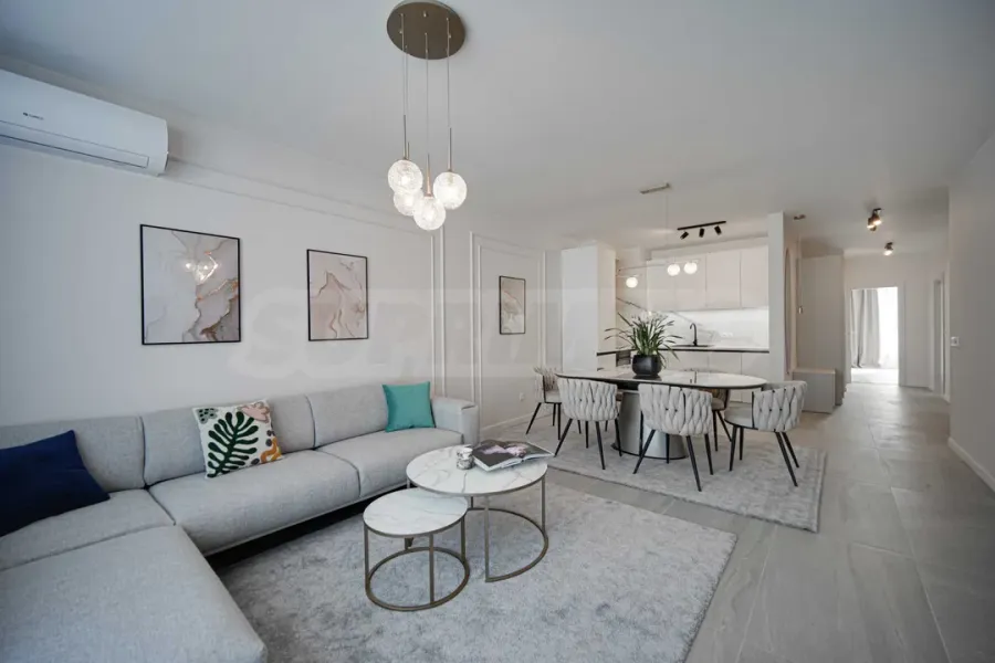 Spacious, Fully Furnished Apartment with Garage in Sofia Complex - Image 5