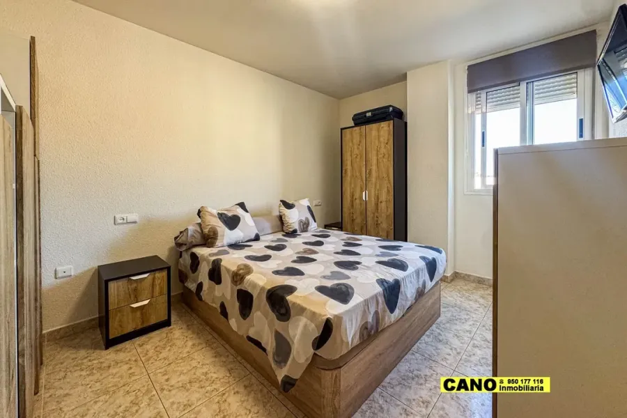 Spacious 3-Bedroom Apartment with Terrace in Central Aguadulce - Image 4