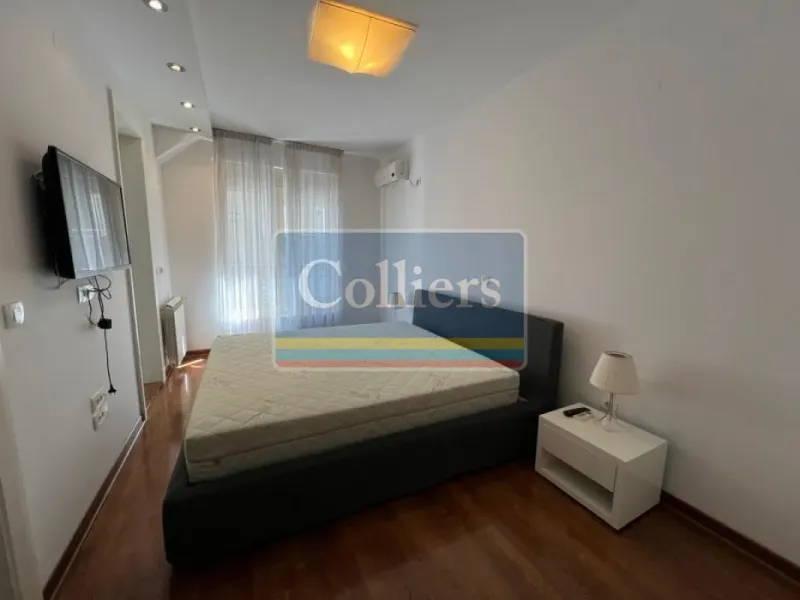 Spacious 4BR Apartment with Terrace - Vracar, Belgrade - Image 4