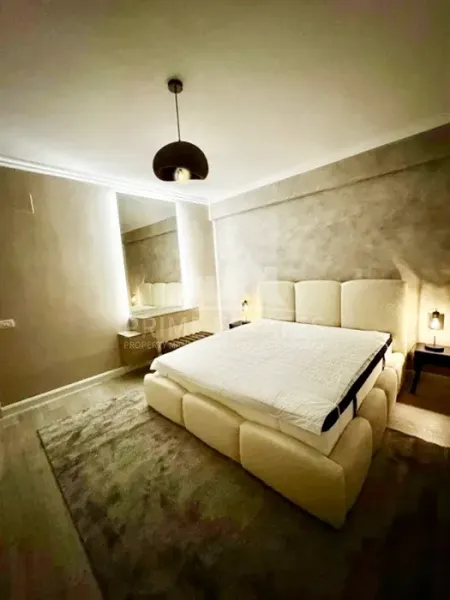 Stylish 3-Bedroom Apartment for Rent in Bucharest's Baneasa Area - Image 5