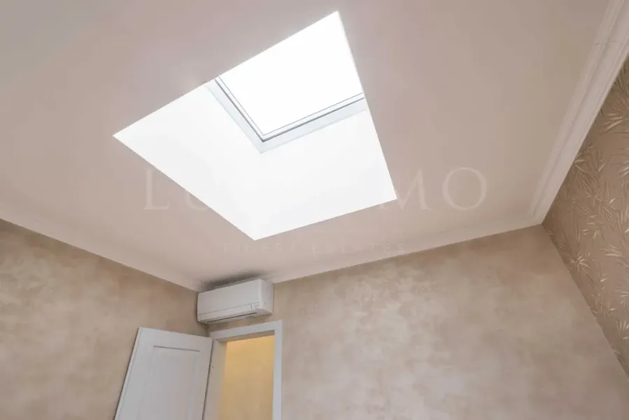 Spacious 4-Bed Apartment in Varna's "Chaika" District - Image 2