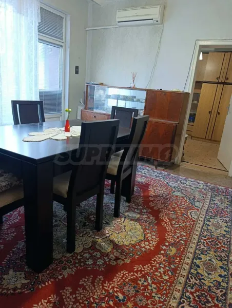 Spacious 2-Bedroom Apartment Near Burgas Sea Garden - Image 4