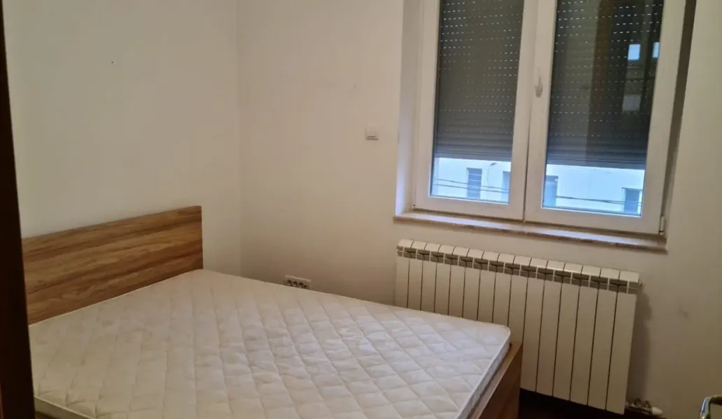 Spacious 3-Bedroom Apartment in New Belgrade, Zvezdara - Rent - Image 4