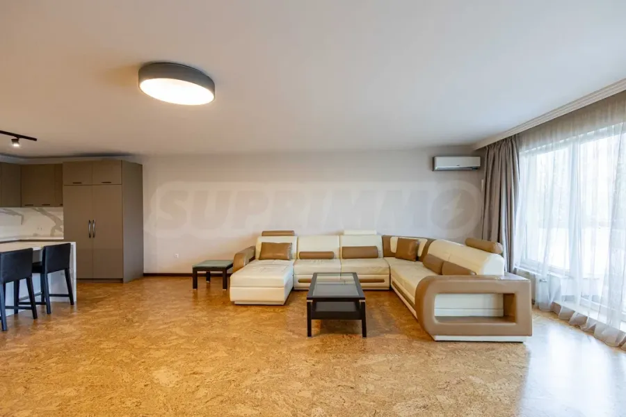 Luxury Sofia Apartment Near "Universiade" Hall - Image 1