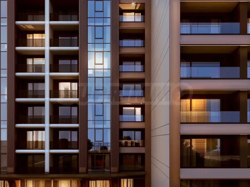 Spacious 2-Bed Apartment Near Plaza Mall, Burgas - Image 3