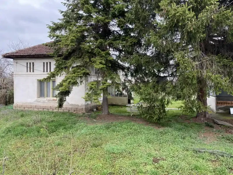 Spacious House with Garden Near Vidin, Bulgaria - Image 4