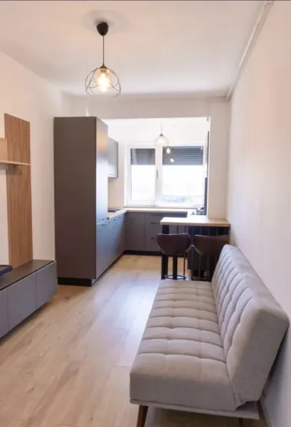Ivory Residence: Fully Furnished 2-Bedroom Apartment with Parking - Image 5