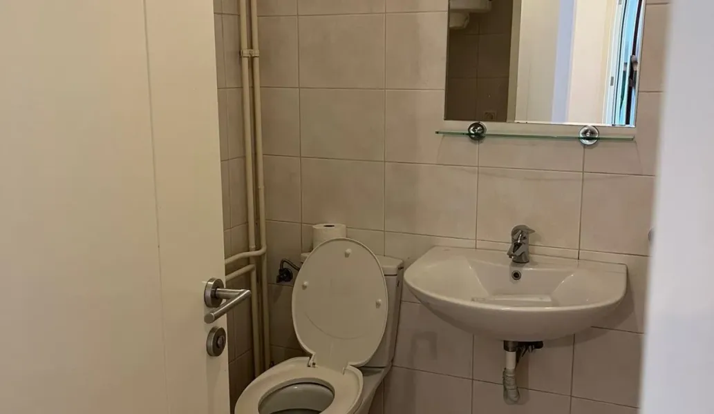 Spacious 2-Bedroom Apartment in Belvil, Novi Beograd - €750 - Image 3