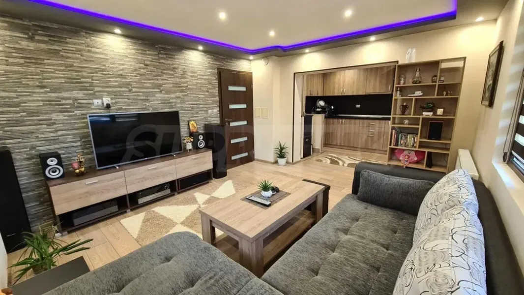 Spacious Two-Story House with Garden & Parking in Slana Bara - Image 2