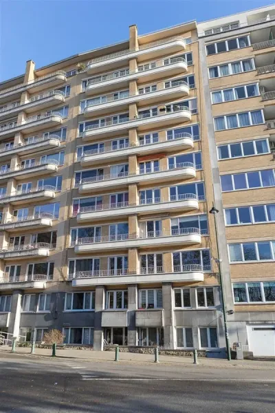 Bright Duden Park Facing Apartment with Panoramic Views – Vorst, Belgium - Image 1