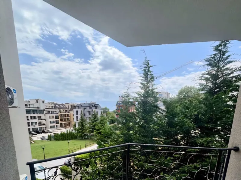Spacious, Fully Furnished Apartment in Varna's "Briz" Area - Image 3