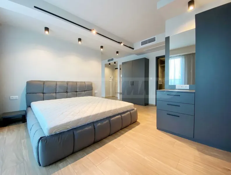 Stylish 2-Bedroom Apartment in Plovdiv Center - Image 5