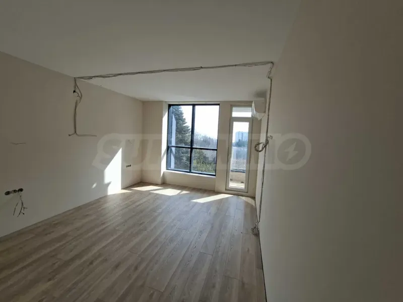 Apartment for sale in Varna - Image 4