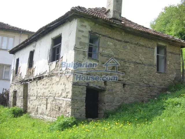 Spacious Two-Story House Near Pamporovo Spa Resort, Bulgaria - Image 5