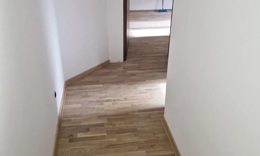 Spacious 3BR Apartment in Belgrade's Heart – Ideal for Business - Image 2