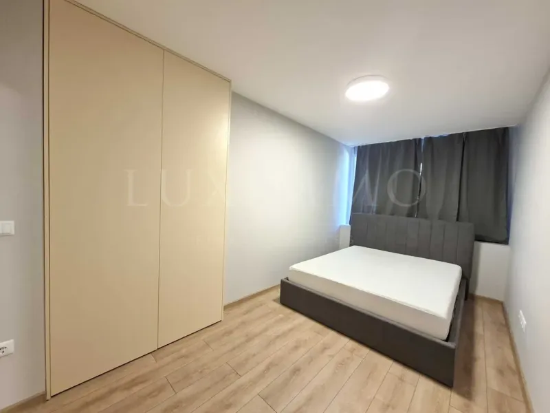 Bright Two-Bedroom Seafront Apartment in Varna’s Greek Quarter - Image 5