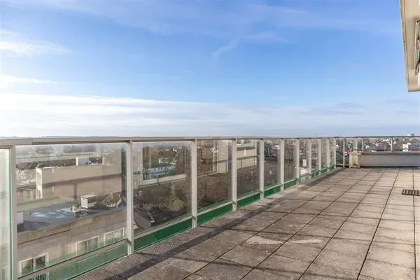 Corner Messidor Penthouse: XXL Terrace, Breathtaking Views & Modern Living - Image 1