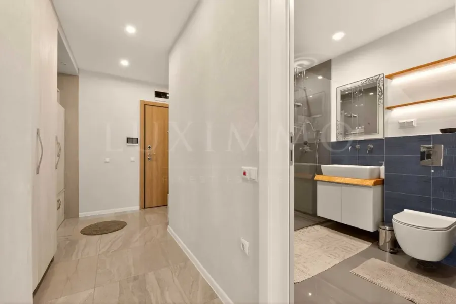 Apartment for rent in Varna - Image 5