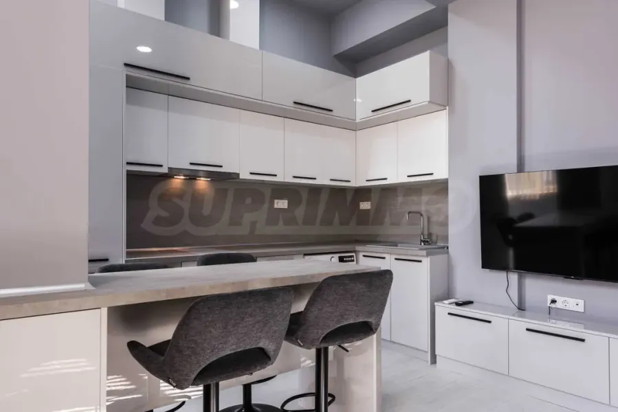 Stylish Varna Apartment - Central Location - Image 3
