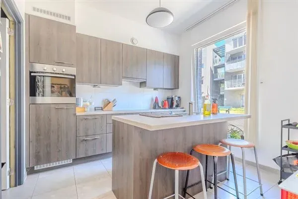 Spacious Ground Floor Duplex with Garden &amp; Parking in Vorst - Image 2