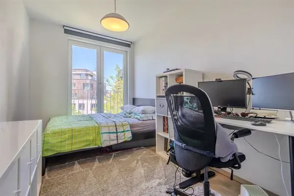 Spacious Ground Floor Duplex with Garden &amp; Parking in Vorst - Image 5