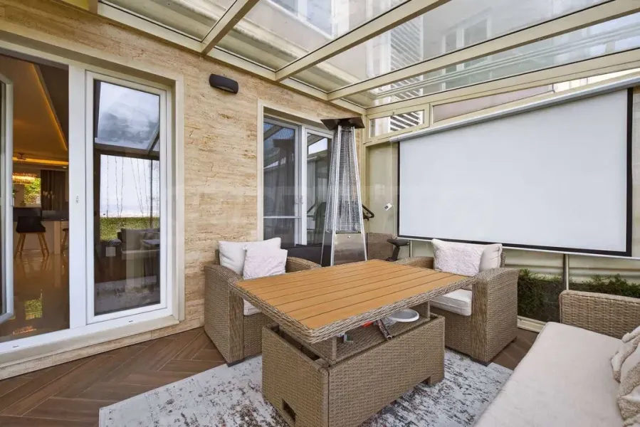 Luxury 3-bedroom apartment in Zelenika, Varna. - Image 2